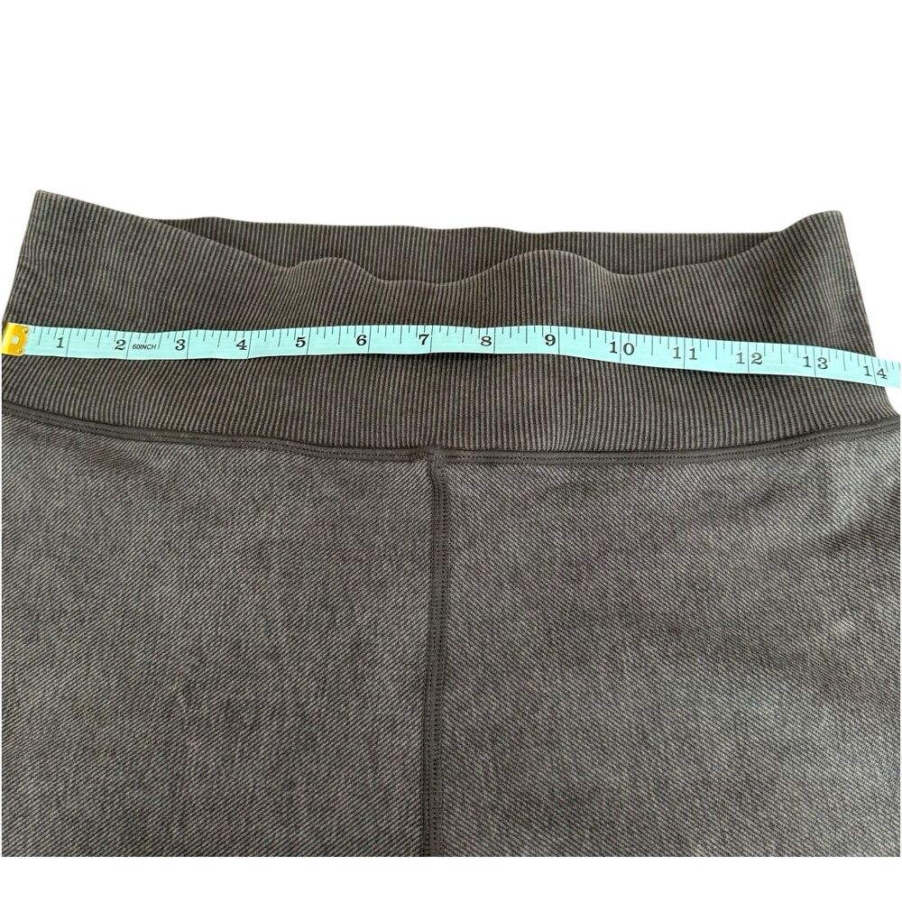 Offline By Aerie NWT Hi-Rise 7/8 Leggings Braided Ribbed Gray Size L Seamless - Picture 13 of 15
